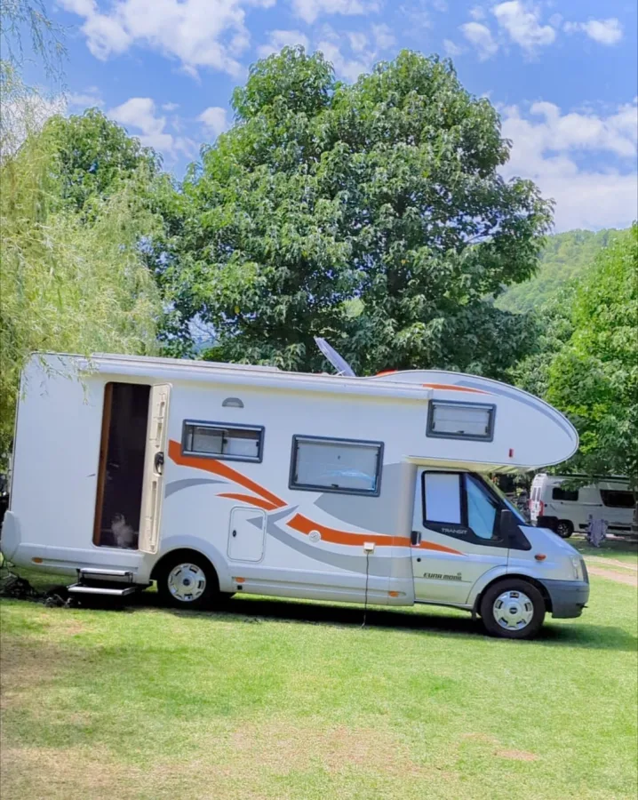 Ford Transit Eura Mobil - Bild 1