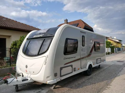 Swift Conqueror 570 2012