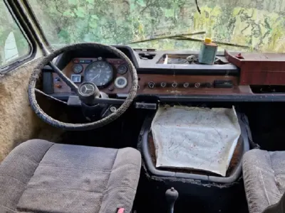 Mercedes-Benz 206D Photo 6