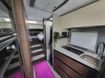 Adria Supersonic 780SL Photo 6