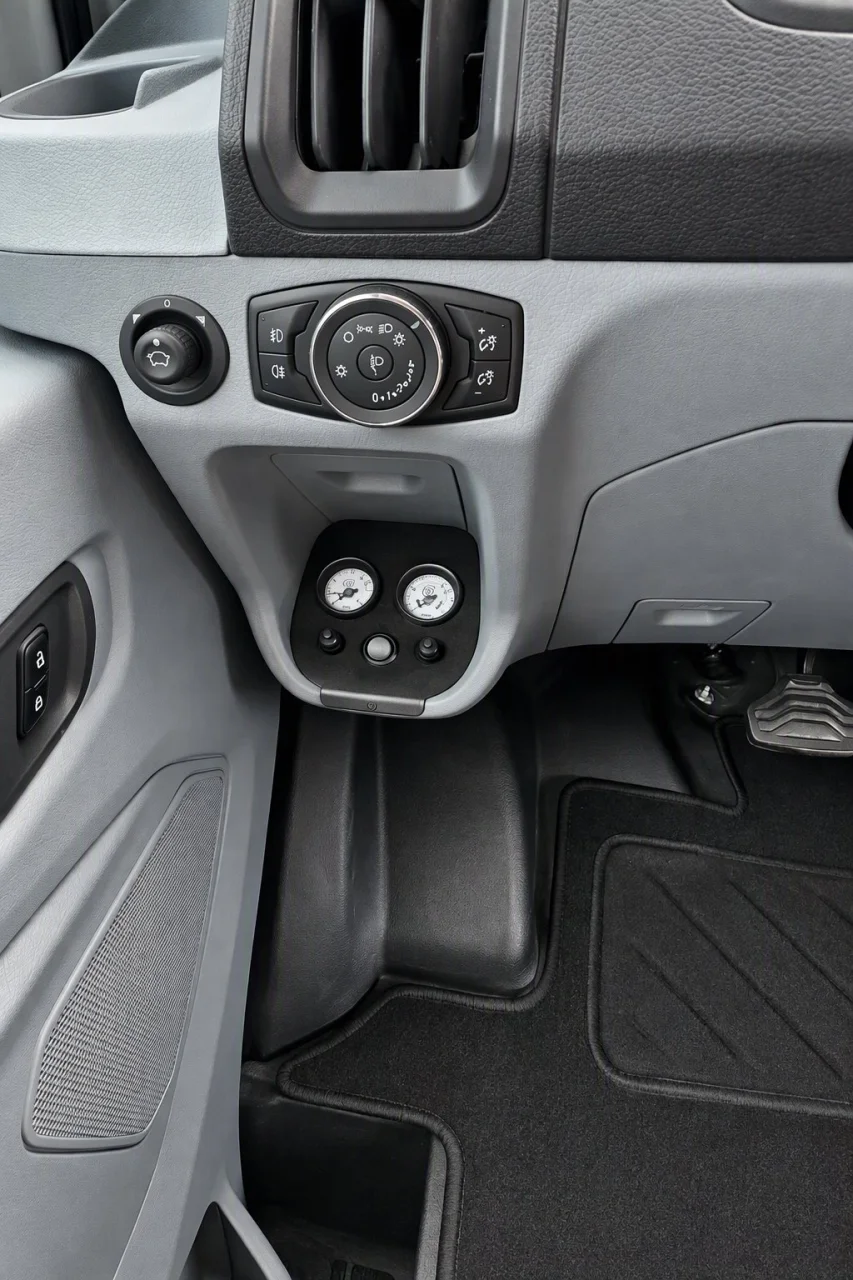 Challenger 358 - Bild 14